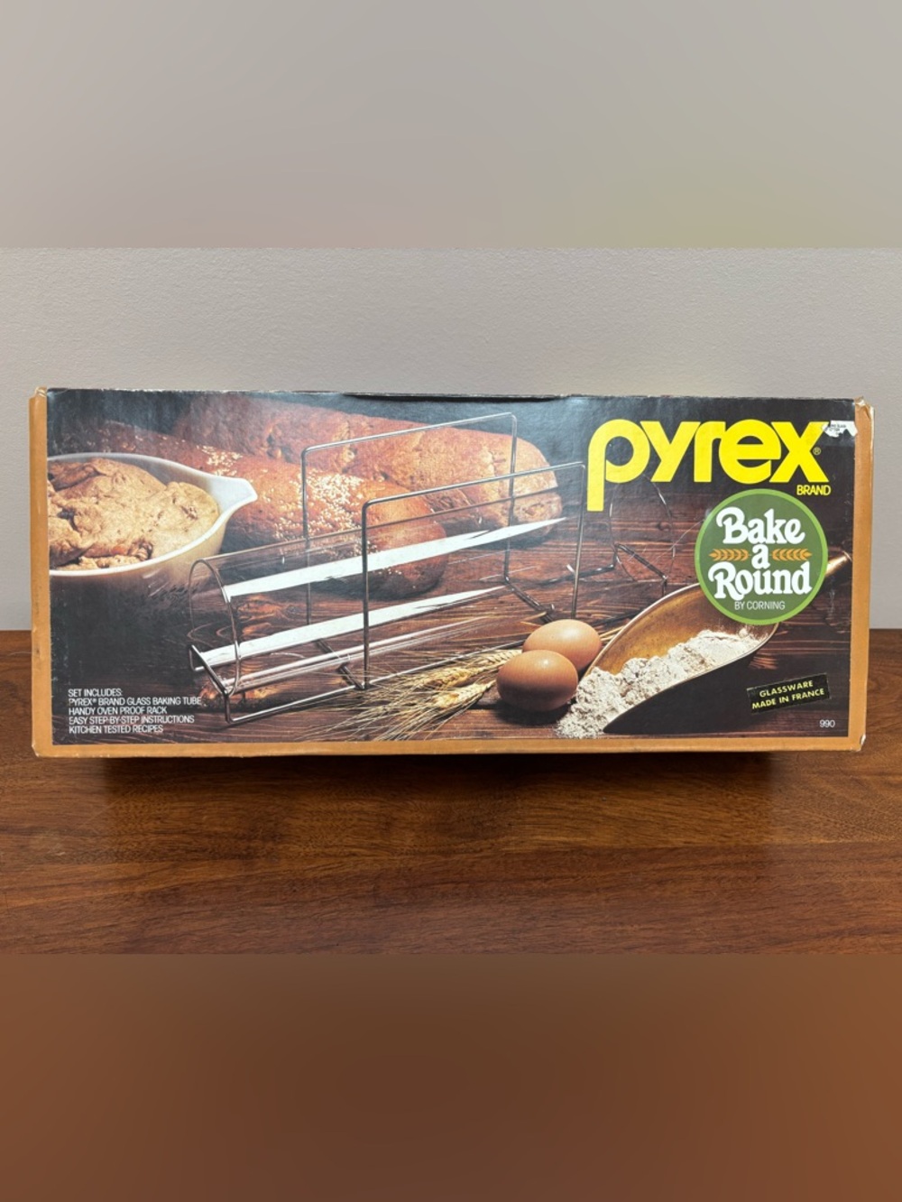 Vintage Corning Pyrex “Bake a Round” Glass Bread Baker